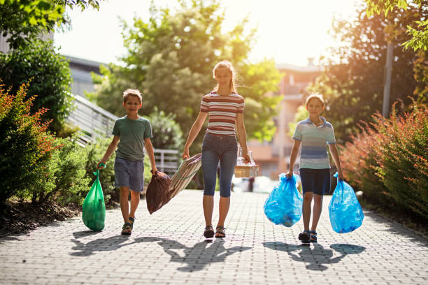 Best Garage Cleanout Services  in Bushnell, IL